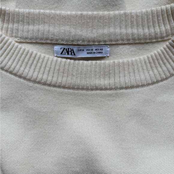 Zara Men's Crewneck Sweater in Off-White Cream - Picture 2 of 3